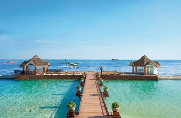 Maldivi, Cocoon Maldives 4*