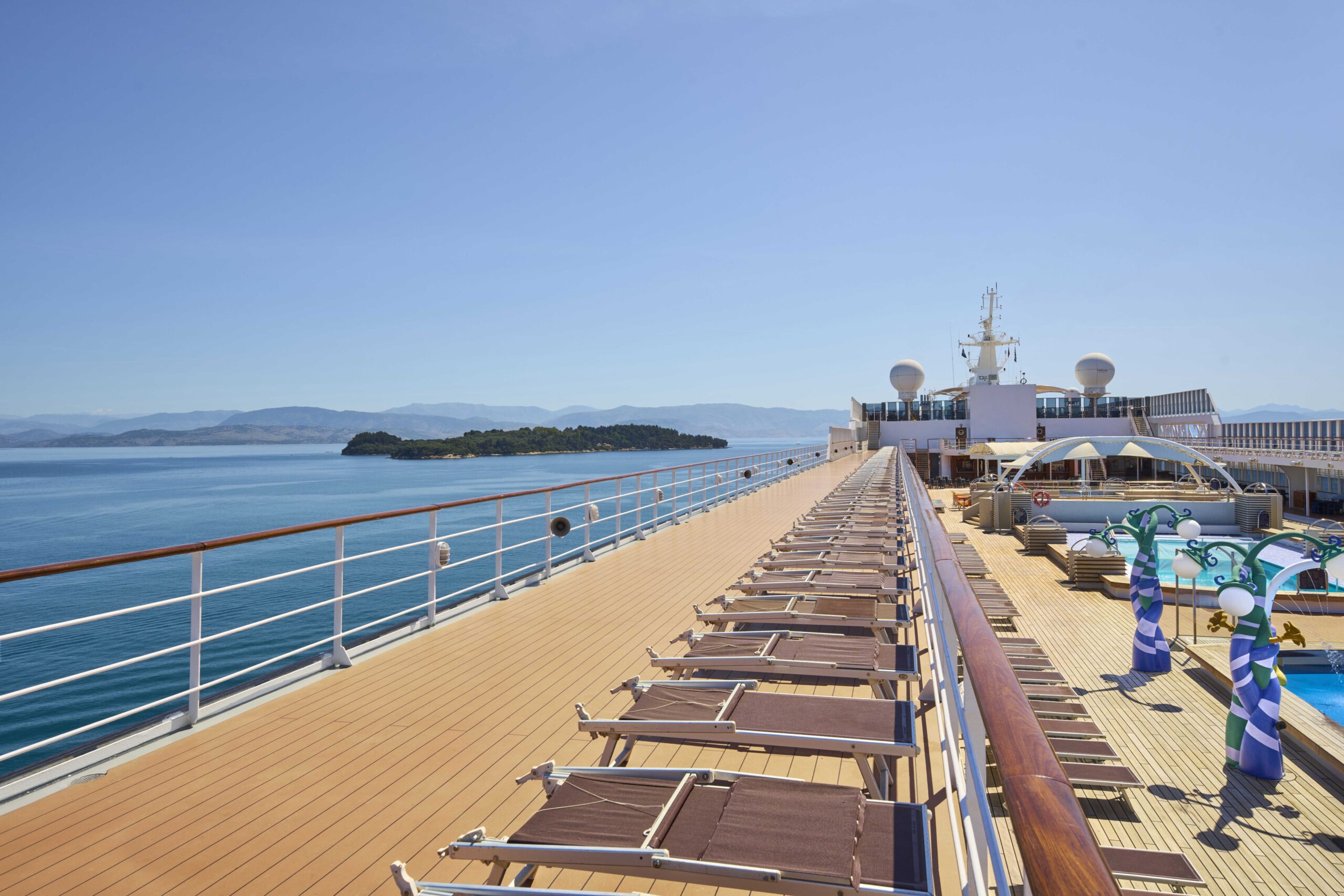 Po Jadranu do Apulije in Krfa z ladjo MSC Armonia